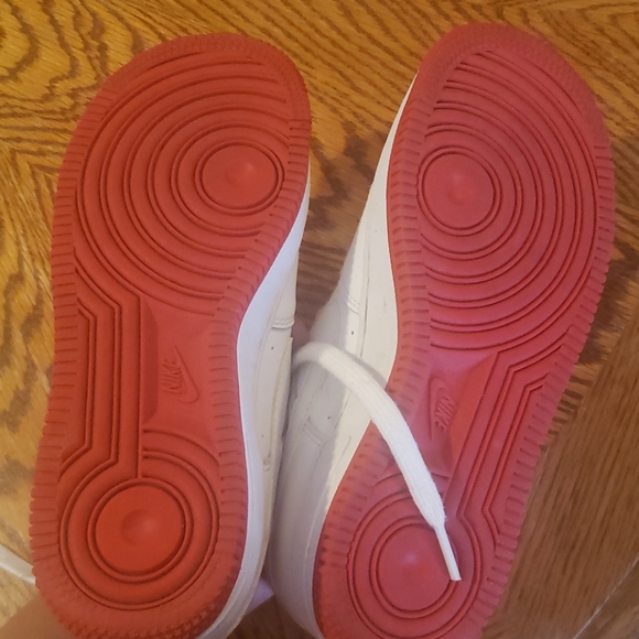 Sold - Picture 4 of 4